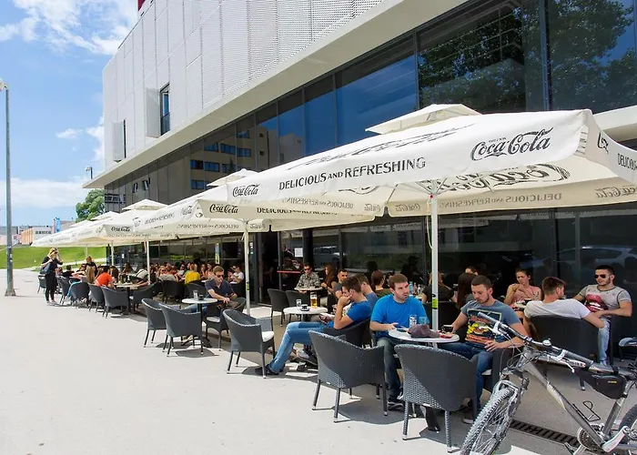 Vandrarhem Kampus Split