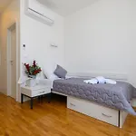 Kampus Hostal *