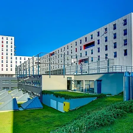 Kampus Hostel