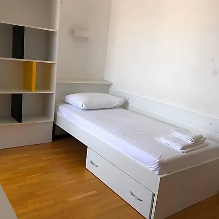 Hostel Kampus *